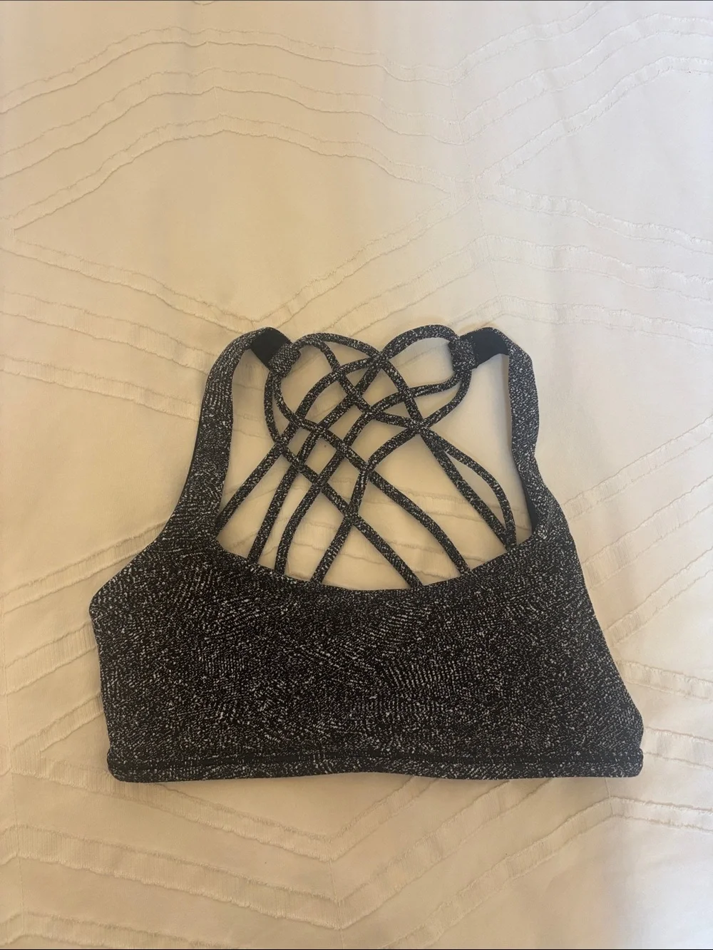 Lululemon Women’s Strappy Sports Bralette - Black Heather